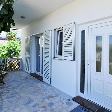 Apartments Kankul Крк Экстерьер фото