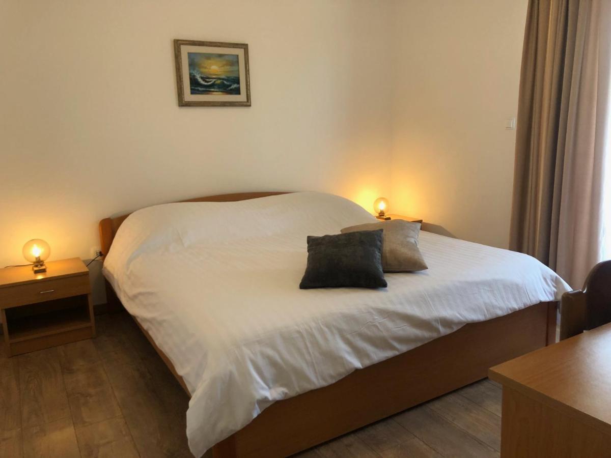 Apartments Kankul Крк Экстерьер фото