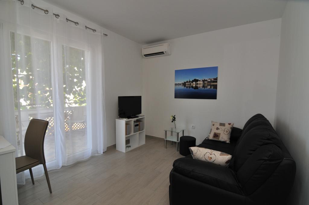 Apartments Kankul Крк Экстерьер фото